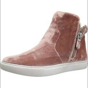 Kenneth Cole Gentle Souls Carole Sneakers 7M